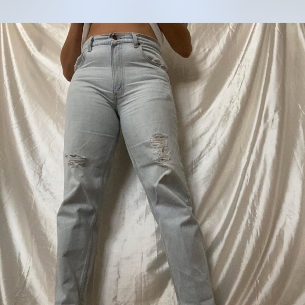 Levi’s 505 light wash vintage jeans - Picture 2 of 4